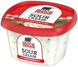 Sour Creme mit feinen Kräutern von Block House für 1,69 € bei REWE im Angebot Sour Creme mit feinen Kräutern von Block House im aktuellen REWE Prospekt