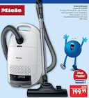Bodenstaubsauger Guard M1 S8380 Angebote von Miele bei Marktkauf Altenburg für 199,99 €
