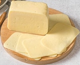 tegut Jüchsen - Butterkäse Angebot im Prospekt Butterkäse bei tegut im Jüchsen Prospekt für 0,99 €