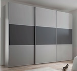 Schwebetürenschrank im XXXLutz Prospekt Schwebetürenschrank von moderano im aktuellen XXXLutz Prospekt für 1.199,00 €