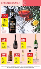 Champagne en promo dans le catalogue Carrefour Market à la page 17