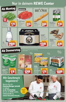 Kleidung im REWE Prospekt "Dein Markt" mit 24 Seiten (Düsseldorf)