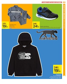 Promo Baskets Enfant dans le catalogue Carrefour du moment à la page 35