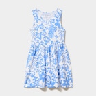 La Halle Paris - Promo Robe patineuse sans manches coton ecru fille Promo Robe patineuse sans manches coton ecru fille à 4,99 € dans le catalogue La Halle à Paris