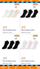 Aktueller Action Prospekt mit Strümpfe, "kleine Preise, grosse Freude!", Seite 27
