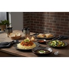 Service vaisselle 12 pièces en promo à 29,99 € chez Carrefour Market Service vaisselle 12 pièces dans le catalogue Carrefour Market