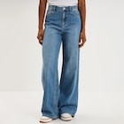 La Halle Bron - Promo Jeans extra wide leg taille haute denim stone femme Promo Jeans extra wide leg taille haute denim stone femme à 29,99 € dans le catalogue La Halle à Bron