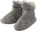 Kinder Hausschuhe "Bär" im Angebot bei Marktkauf in Buchholz Kinder Hausschuhe "Bär" Angebote bei Marktkauf Buchholz für 6,99 €