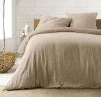 Parure housse de couette - Bazarland à Montluçon Parure housse de couette en promo chez Bazarland Montluçon à 29,99 €