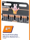 Duracell Everyday Alkaline Batterien bei Action im Neumünster Prospekt für 4,99 €
