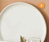 Assiette plate dans le catalogue Hyper U