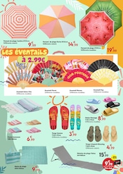 Promos Chaussures dans le catalogue "L'ÉTÉ À MINI PRIX COMMENCE ICI" de Maxi Bazar Chaussures en promo dans le catalogue Maxi Bazar à la page 2