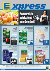 Milch im EDEKA Prospekt in Augsburg Aktueller EDEKA Prospekt mit Milch, "Wir lieben Lebensmittel.", Seite 1