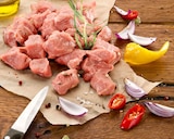 Frischer Puten-Gulasch von Qualitätsmetzgerei Wilhelm Brandenburg im aktuellen REWE Prospekt