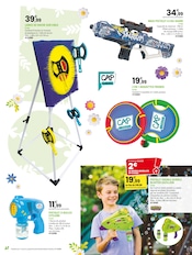 Promos Pistolet À Bulles dans le catalogue "PLEIN AIR 2025" de JouéClub à la page 12
