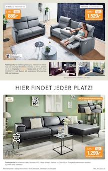 Sofa im Opti-Wohnwelt Prospekt "Polsterwochen" mit 26 Seiten (Würzburg)