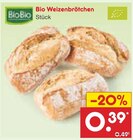 Bio Backwaren im Netto Marken-Discount Prospekt Bio Weizenbrötchen von BioBio im aktuellen Netto Marken-Discount Prospekt für 0,39 €