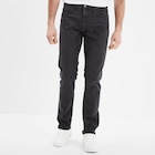 Jeans denim straight 5 poches Creeks denim noir homme - CREEKS en promo chez La Halle Jeans denim straight 5 poches Creeks denim noir homme - CREEKS dans le catalogue La Halle