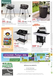Barbecue en promo dans le catalogue Rural Master à la page 16