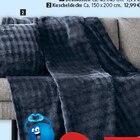 Bubble-Dekokissen oder -Kuscheldecke im Angebot bei Marktkauf in Bautzen Bubble-Dekokissen oder -Kuscheldecke Angebote bei Marktkauf Bautzen für 7,99 €