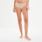 Promo Shorty microfibre sans coutures beige femme à 4,99 € dans le catalogue La Halle à Limoges
