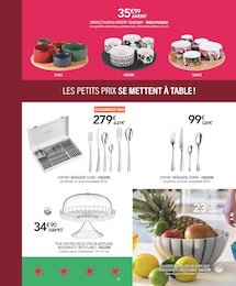 Offre Vaisselle Plastique dans le catalogue Ambiance & Styles du moment à la page 9