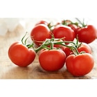 Tomate ronde grappe en promo chez Carrefour Market Béziers à 2,49 €