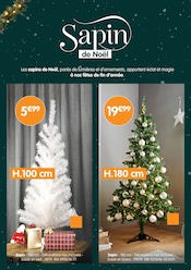 Promos Sapin Artificiel dans le catalogue "Décoration de Noël" de B&M à la page 34