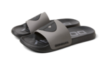 Badeschuhe im Angebot bei Woolworth in Nürtingen Badeschuhe Angebote von Donnay bei Woolworth Nürtingen für 8,00 €