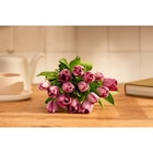 Bouquet de 15 tulipes - CARREFOUR en promo à 5,49 € chez Carrefour Bouquet de 15 tulipes - CARREFOUR dans le catalogue Carrefour