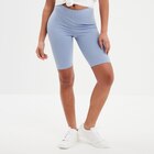 Legging court cycliste ajusté bleu clair femme - LH en promo chez La Halle Legging court cycliste ajusté bleu clair femme - LH dans le catalogue La Halle