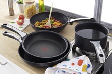 Gamme de cuisson expertise - Géant Casino à Montreuil Gamme de cuisson expertise en promo chez Géant Casino Montreuil à 12,54 €