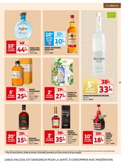 Rhum Angebote im Prospekt "Réveillons Noël : Tous les plaisirs de la table à petits prix" von Auchan Hypermarché auf Seite 33