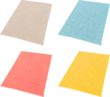 Tapis chenille actuel - ACTUEL en promo chez Auchan Hypermarché Noisy-le-Grand à 8,99 €