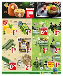 Zitrusfruechte im EDEKA Prospekt "Wir wünschen Ihnen frohe Weihnachten und schöne Feiertage!" auf Seite 5