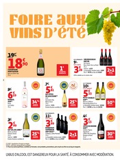 Promos Champagne dans le catalogue "OFFRES DU MOMENT" de Auchan Supermarché Champagne en promo dans le catalogue Auchan Supermarché à la page 2