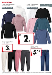 Trainingsanzug im Woolworth Prospekt Aktuelle Angebote auf S. 10