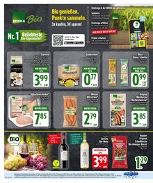 Huhn im EDEKA Prospekt "Wir lieben Lebensmittel." mit 26 Seiten (München)