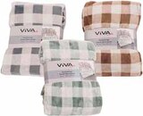 Hochwertige Flanell-Wohndecke Angebote von Viva Living bei GLOBUS Gera für 19,99 €