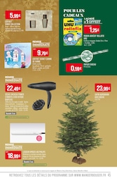 Offre Décoration Sapin Noël dans le catalogue Supermarchés Match du moment à la page 45