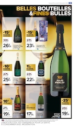 Offre Champagne Brut dans le catalogue Carrefour Market du moment à la page 45