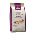 Bosch SOFT Mini Perlhuhn & Süßkartoffel 1 kg bei Zookauf im Ansbach Prospekt für 11,95 €