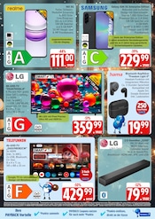 Kamera im Marktkauf Prospekt in Buxtehude Aktueller Marktkauf Prospekt mit Kamera, "Top Angebote", Seite 35