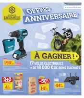 Barbecue Charbon en promo dans le catalogue Espace Emeraude à la page 1