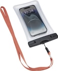 Outdoor-Smartphonehülle Angebot im Rossmann Prospekt Outdoor-Smartphonehülle im Rossmann Prospekt zum Preis von 3,99 €