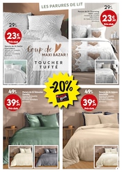 Couette Angebote im Prospekt "MA DÉCO D'AUTOMNE TOUJOURS à petit prix !" von Maxi Bazar auf Seite 11