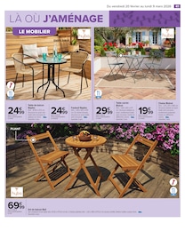 Offre Table Carrée dans le catalogue Carrefour du moment à la page 43
