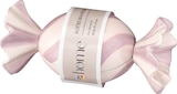 dm-drogerie markt Gummersbach - Aufbewahrungsdose "Bonbon" aus Keramik, gestreift (20,8x9x9 cm) Angebot im Prospekt Aufbewahrungsdose "Bonbon" aus Keramik, gestreift (20,8x9x9 cm) bei dm-drogerie markt im Gummersbach Prospekt für 9,95 €