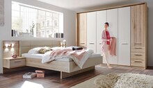 Kleiderschrank von uno bei Höffner Kleiderschrank von uno für 899,00 € bei Höffner im Prospekt "Schlafen Spezial "