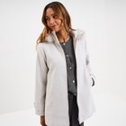 Manteau à capuche fausse fourrure gris clair femme en promo chez La Halle Lille à 59,99 €